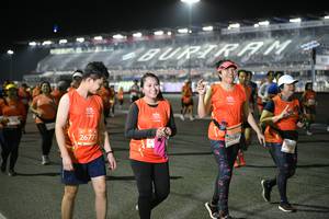 BIB: 2677, 29599, 295
                            <button type="button" onclick="openModal(10916083)" class="btn btn-primary btn-sm float-right btn-popup" data-toggle="modal" data-target=".modal-high-quality">
                        <i class="fas fa-shopping-cart"></i> Add to Cart
                    </button>
                                            <button type="button" onclick="isThisMe(10916083, true)" class="btn btn-success btn-sm float-right btn-popup btn-isme hidden" data-toggle="tooltip" data-placement="bottom" title="นี่คือรูปของคุณใช่ไหม คลิกที่นี่เพื่อเอาเข้าอัลบั้ม">
                        <i class="fas fa-plus"></i> Add to album
                    </button>
                    <button type="button" onclick="isThisMe(10916083, false)" class="btn btn-warning btn-sm float-right btn-popup btn-isnotme hidden">
                        <i class="fas fa-ban"></i> Remove from album
                    </button>